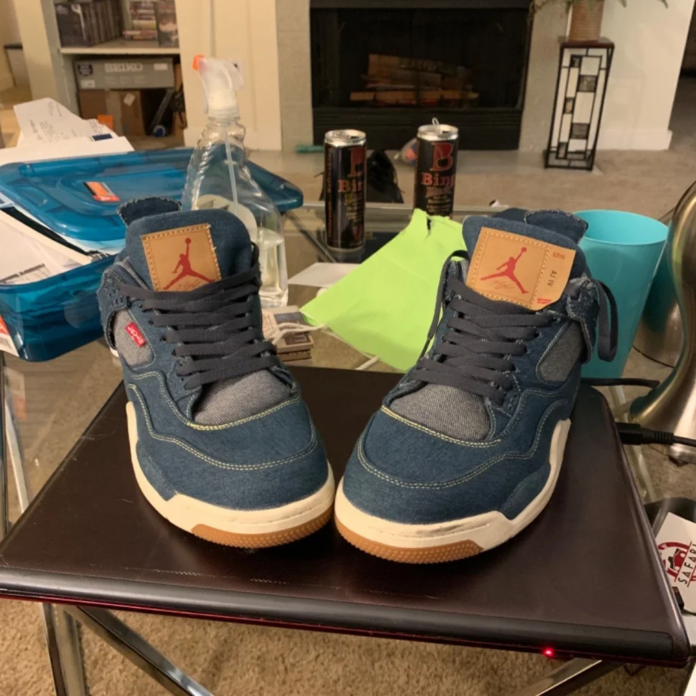 Jordan 4 Retro Levis Denim